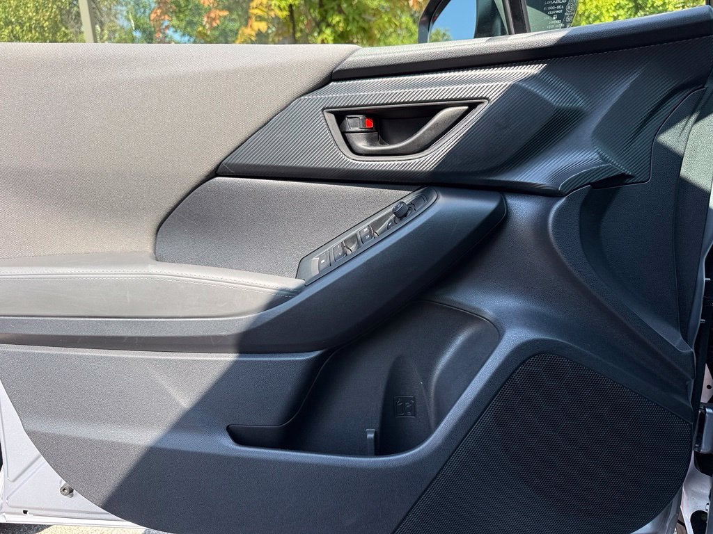 2024 Subaru Crosstrek Premium - AWD / SUNROOF / CLEAN CARFAX