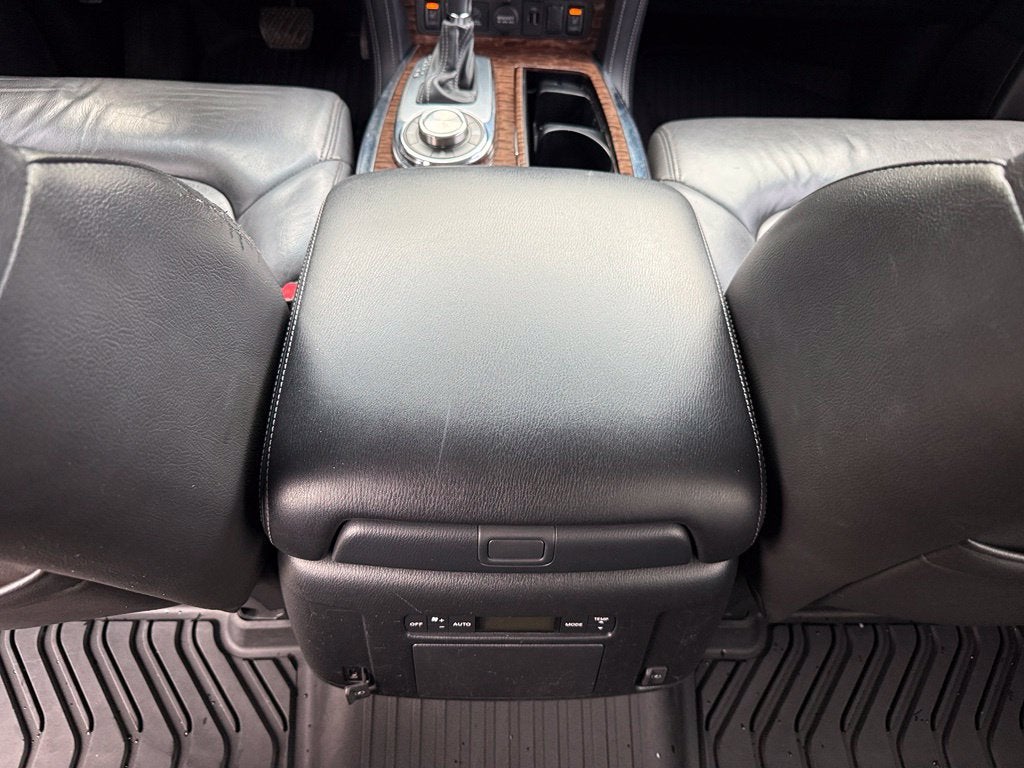2018 Nissan Armada SV - 4WD / LEATHER INTERIOR