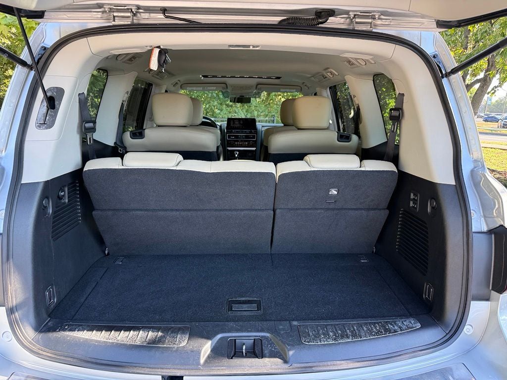 2022 INFINITI QX80 Premium Select