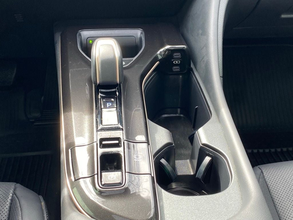 2025 Toyota Crown Platinum