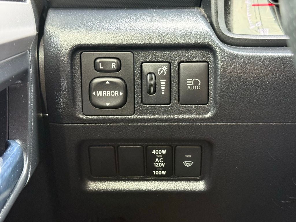 2023 Toyota 4Runner SR5 CARPLAY