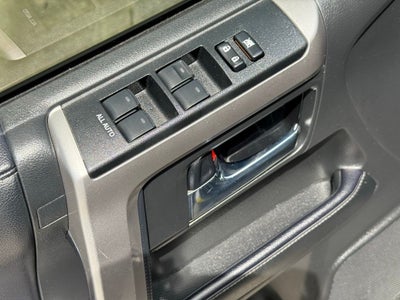 2023 Toyota 4Runner SR5 CARPLAY