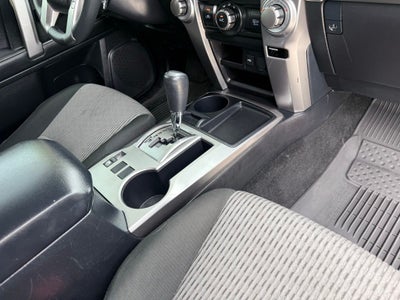 2023 Toyota 4Runner SR5 CARPLAY