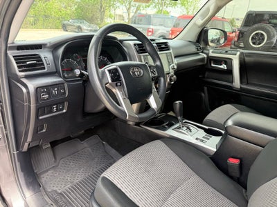 2023 Toyota 4Runner SR5 CARPLAY