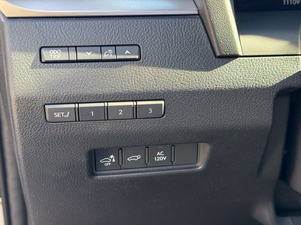 2026 Lexus GX 550 Premium - 4WD | SUNROOF | CLEAN CARFAX