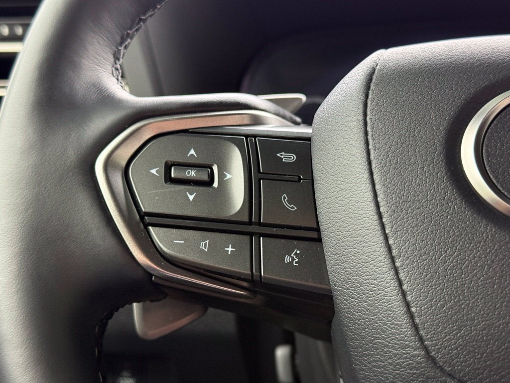 2026 Lexus GX 550 Premium+ - LIFTED! / 4WD / SUNROOF / CAPTAIN'S CHAIRS