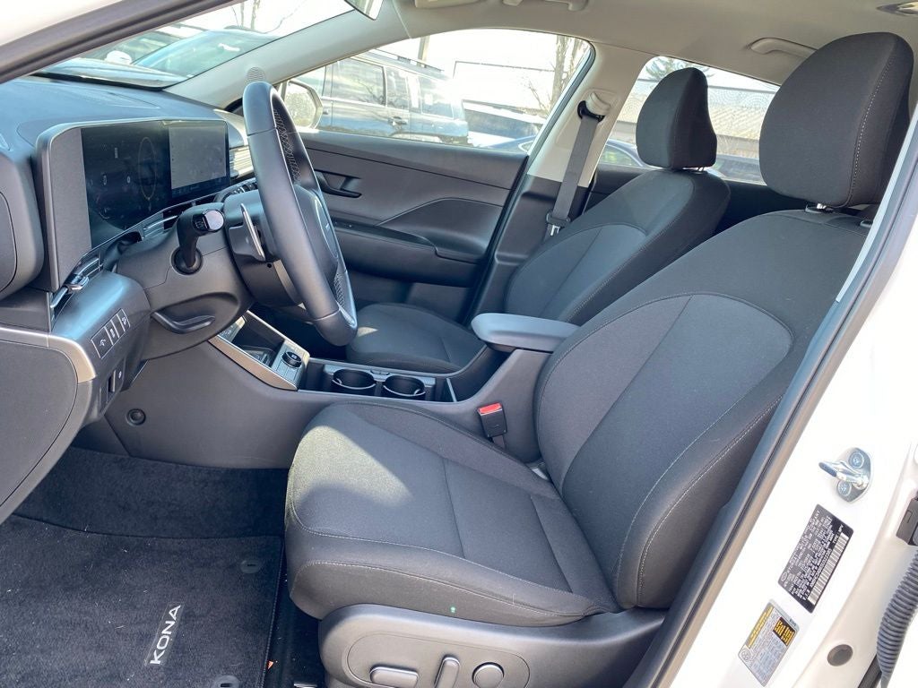 2025 Hyundai Kona SEL Convenience