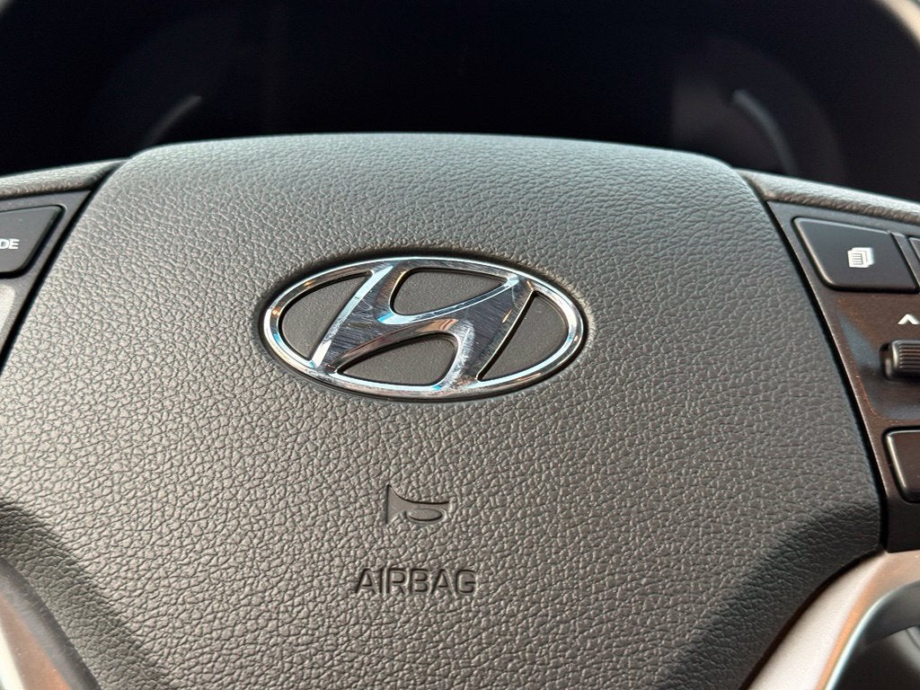 2019 Hyundai Tucson Value - CLEAN CARFAX