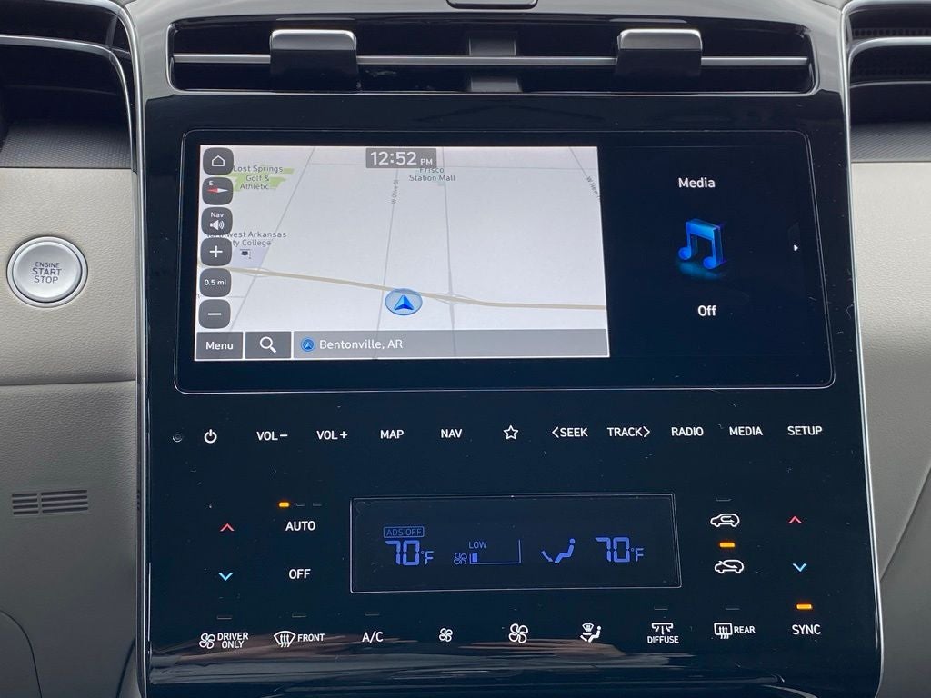 2024 Hyundai Tucson Hybrid Blue Apple CarPlay / Android Auto / Tow Hitch / Heated