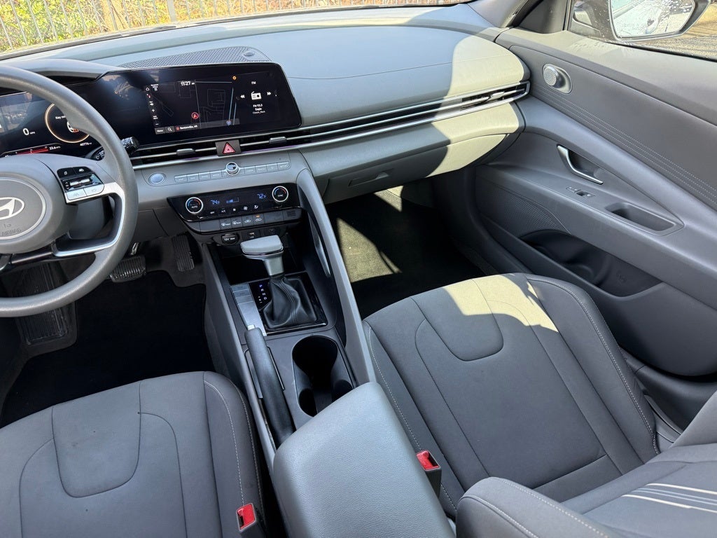 2024 Hyundai Elantra SEL ONE OWNER CAR FAX