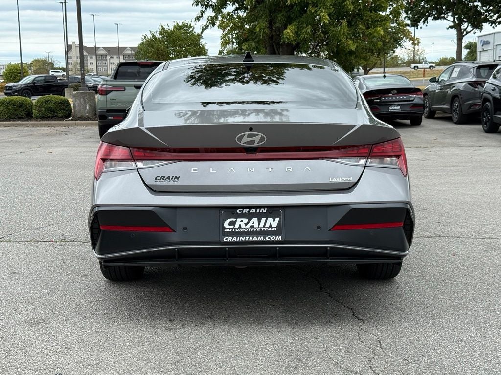 2024 Hyundai Elantra Limited