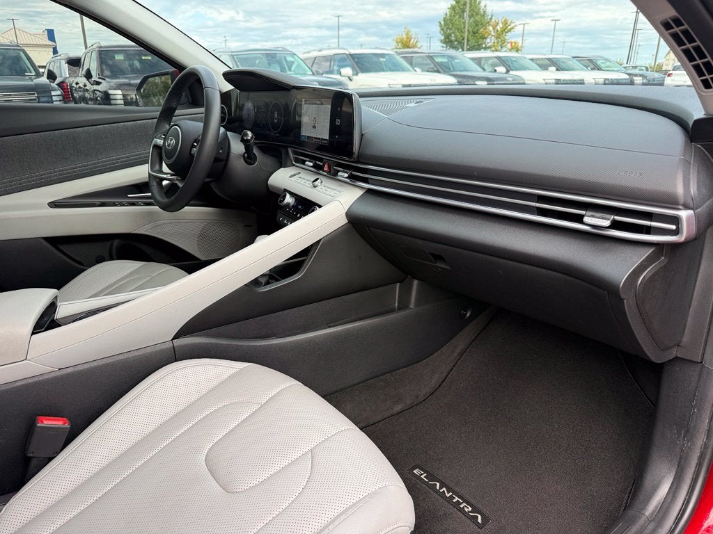 2026 Hyundai Elantra Limited - HYUNDAI CPO / CLEAN CARFAX / ONE OWNER