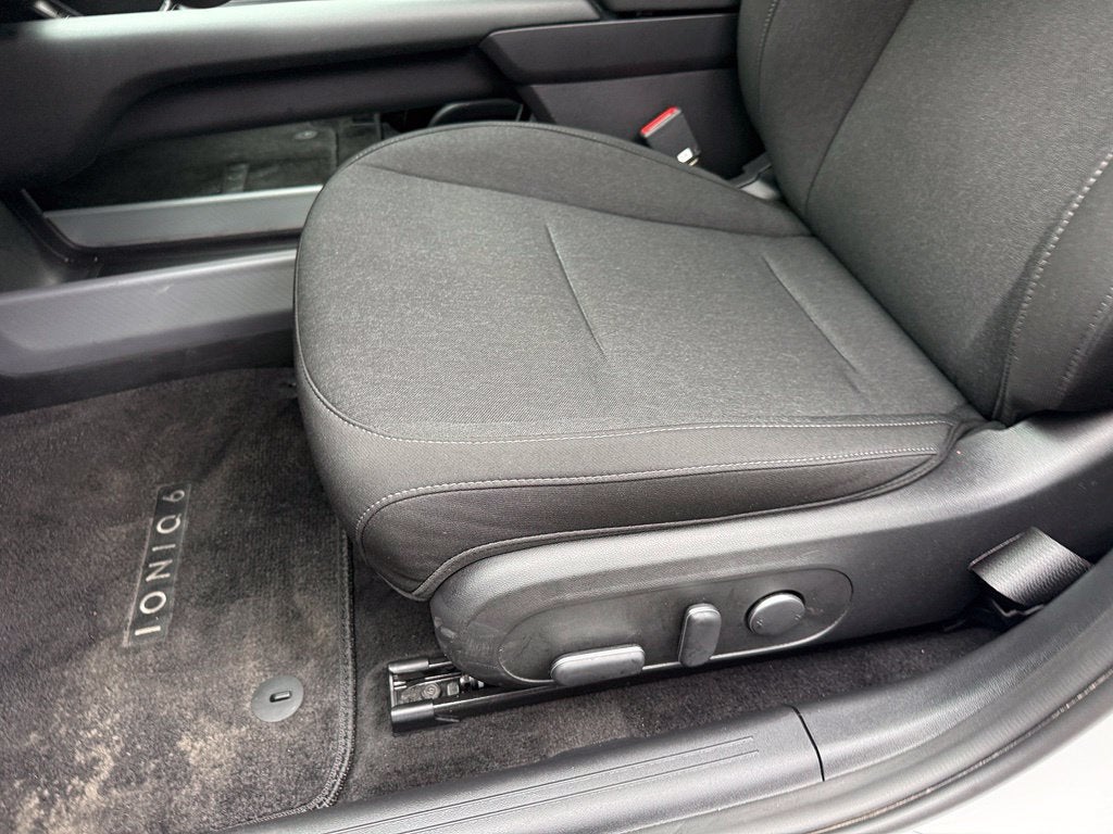 2025 Hyundai IONIQ 6 SE - HYUNDAI CPO / CLEAN CARFAX / ONE OWNER