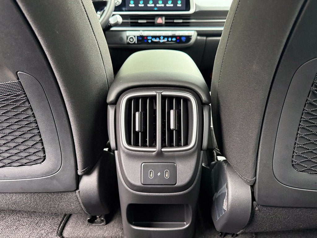 2025 Hyundai IONIQ 6 SE - HYUNDAI CPO / CLEAN CARFAX / ONE OWNER