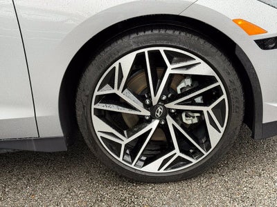 2023 Hyundai IONIQ 6 Limited - HYUNDAI CPO / CLEAN CARFAX / ONE OWNER