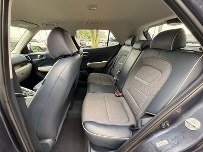 2023 Hyundai Venue Limited ONE OWNER CLEAN CARFAX