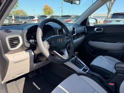 2024 Hyundai Venue SEL