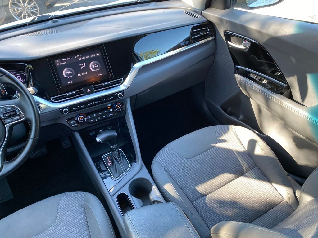 2022 Kia Niro LXS