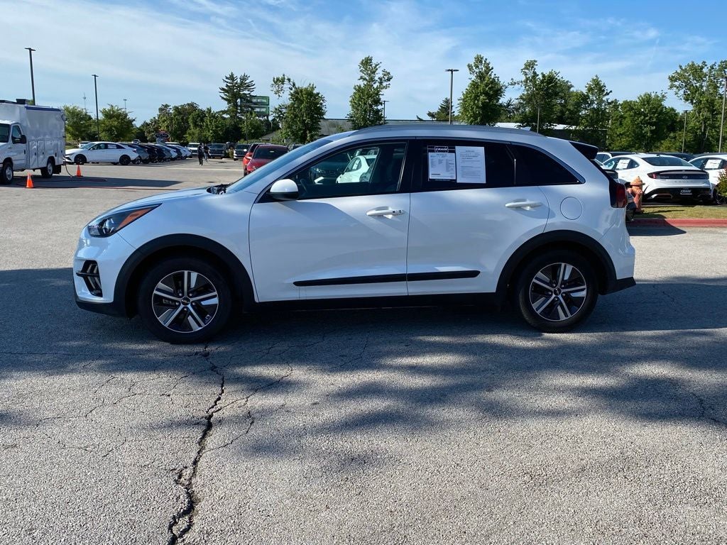 2022 Kia Niro LXS