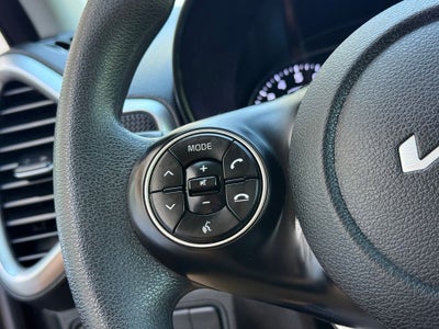 2022 Kia Soul LX - CLEAN CARFAX