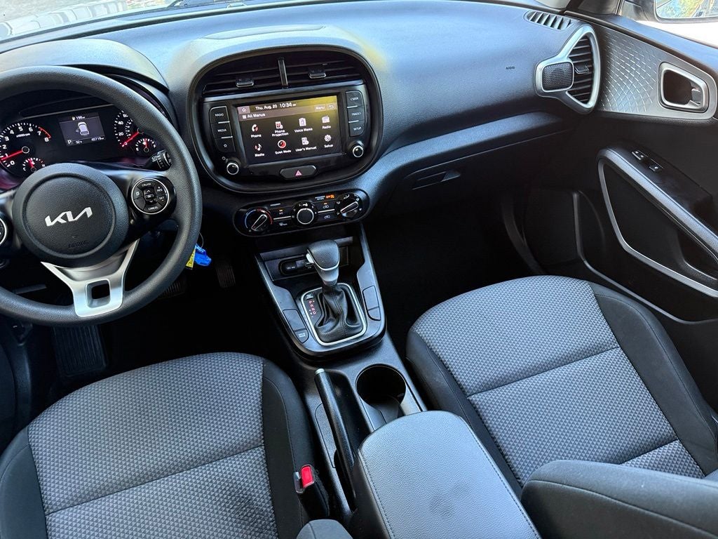 2022 Kia Soul LX - CLEAN CARFAX