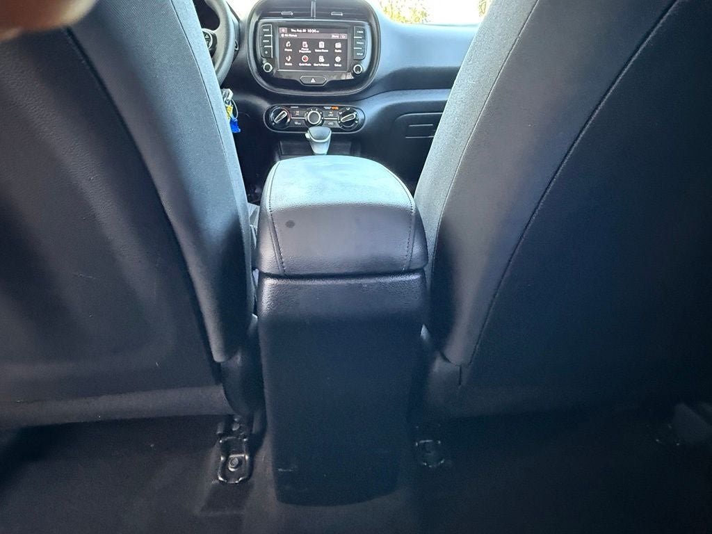 2022 Kia Soul LX - CLEAN CARFAX