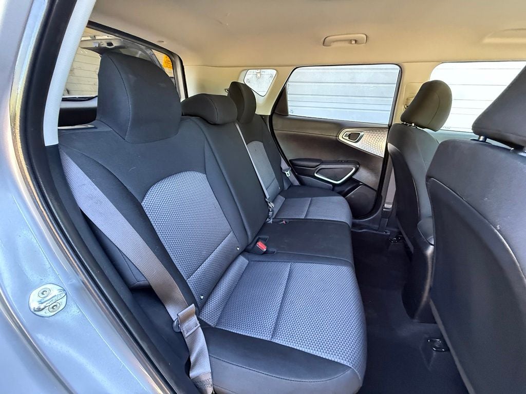 2022 Kia Soul LX - CLEAN CARFAX