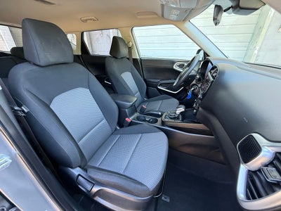 2022 Kia Soul LX - CLEAN CARFAX