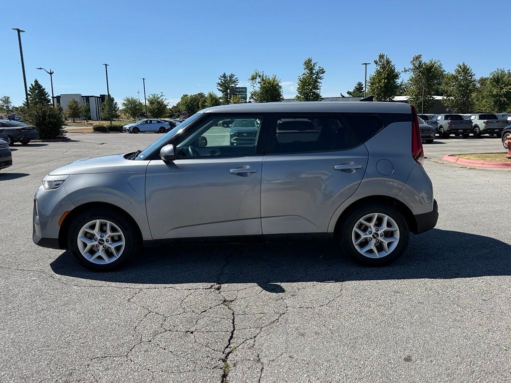 2022 Kia Soul LX - CLEAN CARFAX