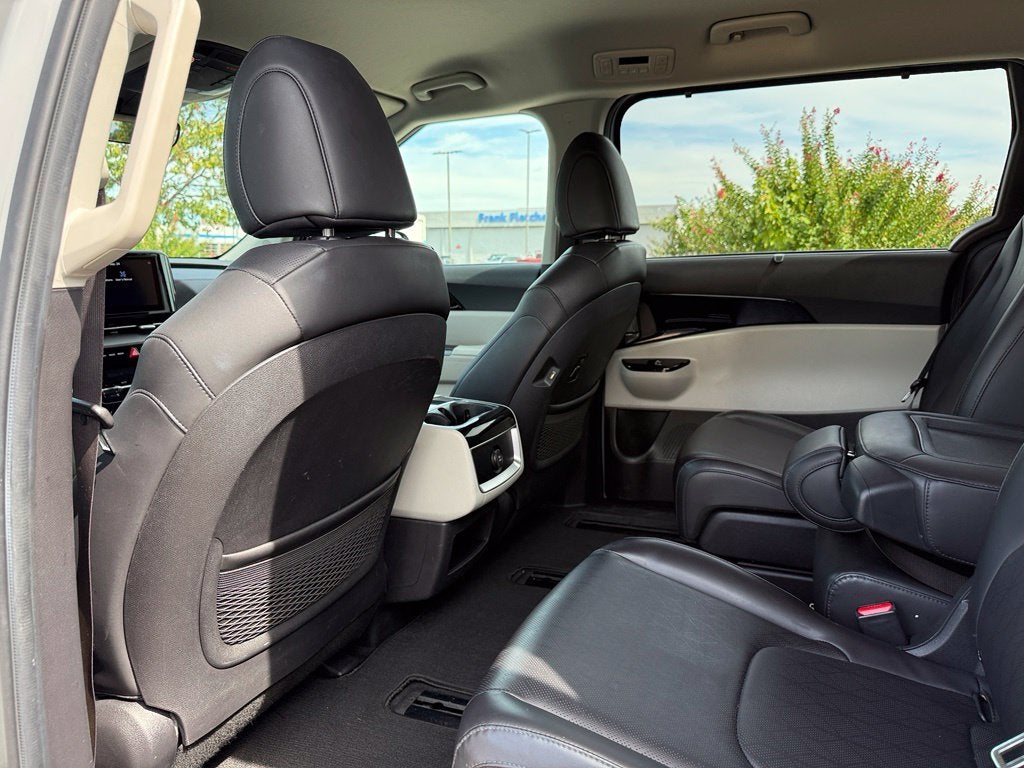 2022 Kia Carnival EX - CARFAX ONE OWNER