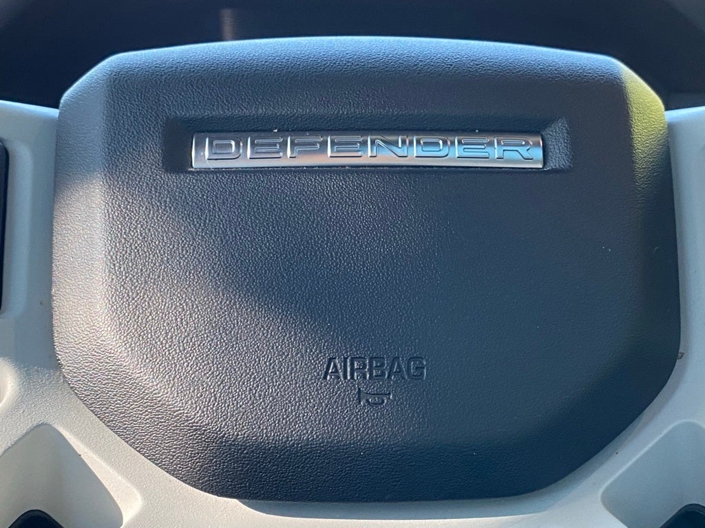 2023 Land Rover Defender 110 X-Dynamic SE