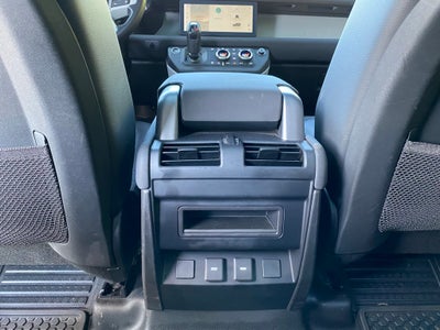 2023 Land Rover Defender 110 X-Dynamic SE