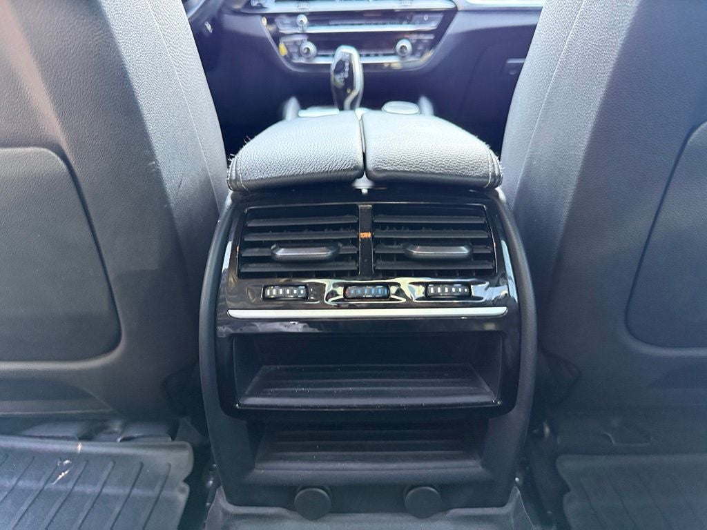 2018 BMW 5 Series 530e xDrive iPerformance