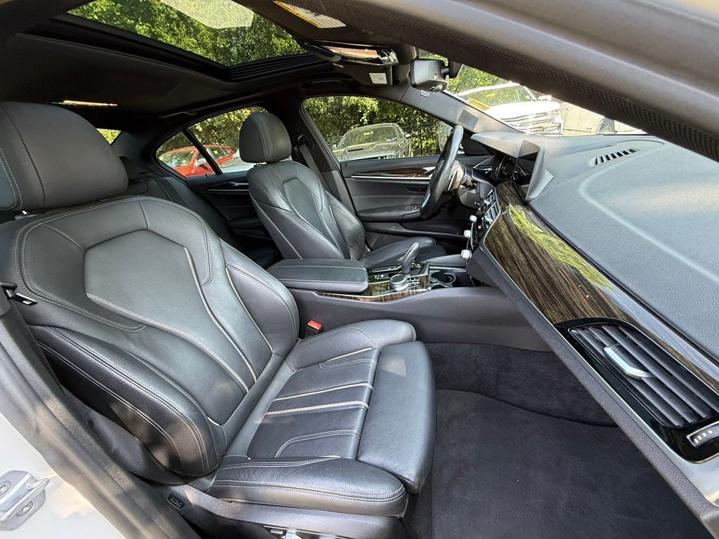 2018 BMW 5 Series 530e xDrive iPerformance