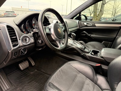 2014 Porsche Cayenne GTS CLEAN CAR FAX