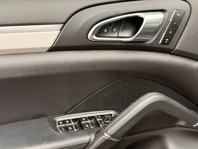 2014 Porsche Cayenne GTS CLEAN CAR FAX