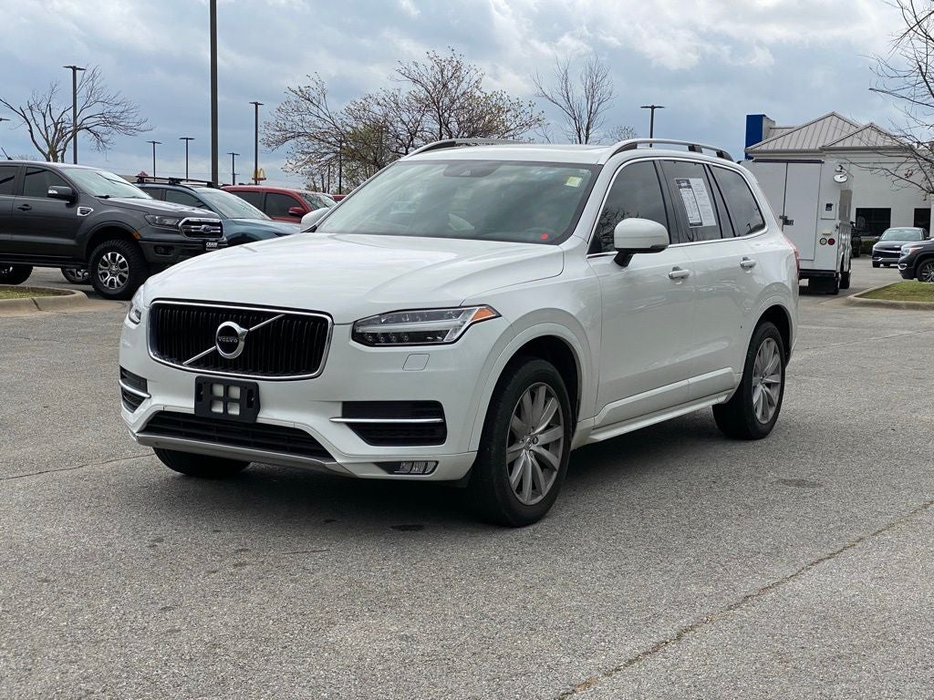 2018 Volvo XC90 T6 Momentum