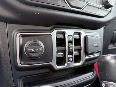 2021 Jeep Wrangler Unlimited Sahara 4xe retractable top