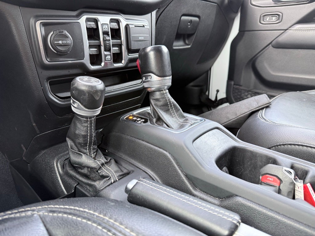 2021 Jeep Wrangler Unlimited Sahara 4xe retractable top