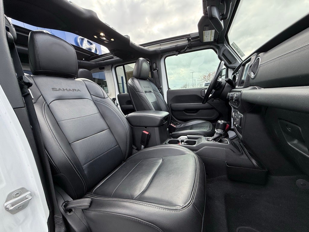 2021 Jeep Wrangler Unlimited Sahara 4xe retractable top