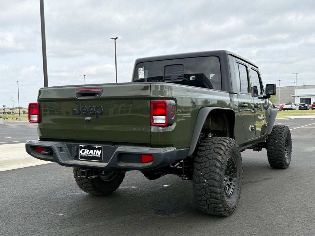 2022 Jeep Gladiator Sport