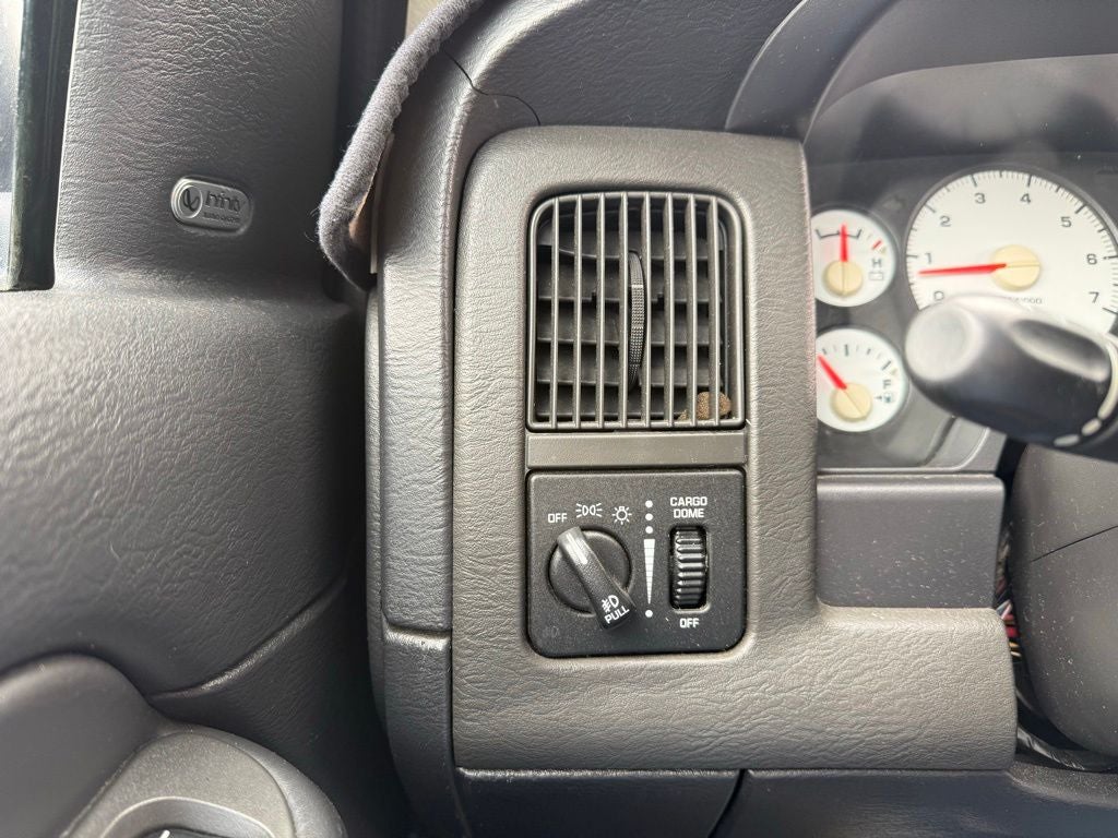 2003 Dodge Ram 1500 ST