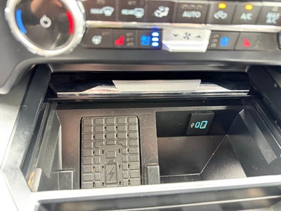 2023 Ford F-350SD Lariat