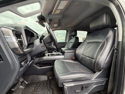 2023 Ford F-350SD Lariat