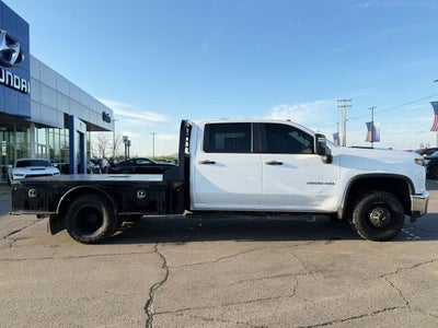 2022 Chevrolet Silverado 3500HD Work Truck flat bed
