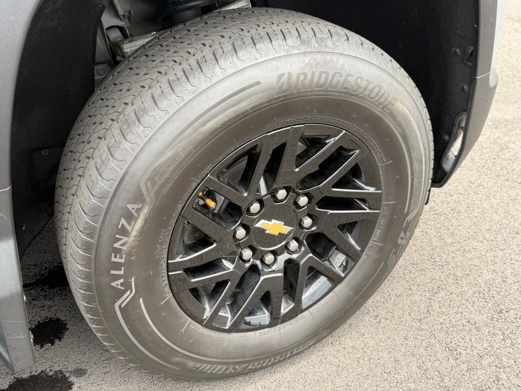 2025 Chevrolet Silverado EV LT