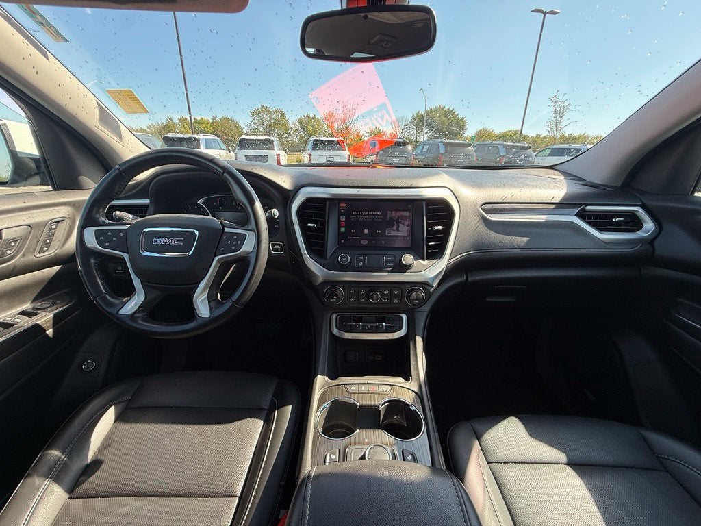2021 GMC Acadia SLT