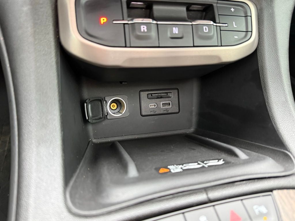2020 GMC Acadia Denali