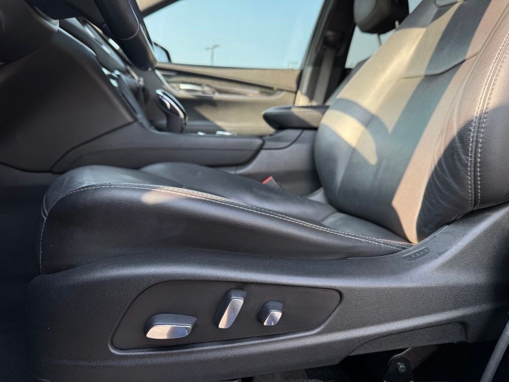 2020 Cadillac XT5 Premium Luxury