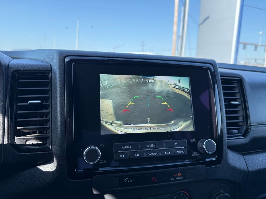 2023 Nissan Frontier SV